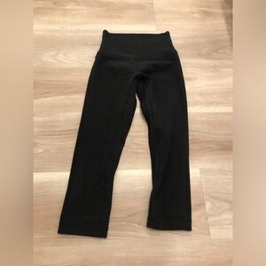 Lululemon Align Crop *Read*